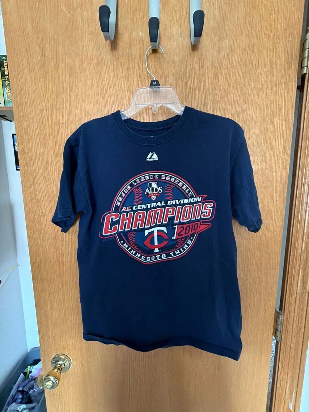 Majestic Minnesota Twins 2010 AL Central Division Champions T-Shirt Size M